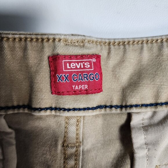 Levis XX Cargo Taper Pants Mens 31x30 Tan Pockets Utility Skater‎ Grunge - Picture 13 of 16